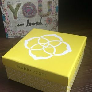 Kendra Scott jewelry box.